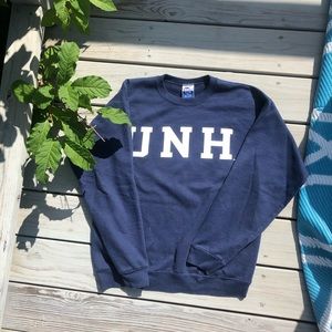 UNH Champion jumper